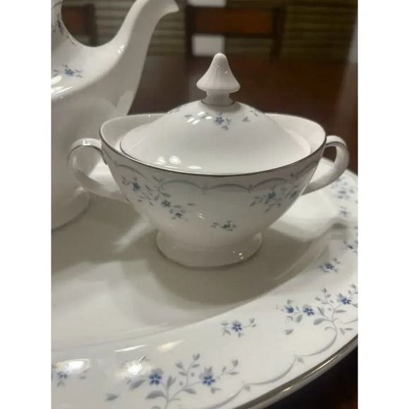 RARE!! Royal Daulton Cotillion VTG Full Tea Serving Set Fine Bone China - Picture 4 of 7